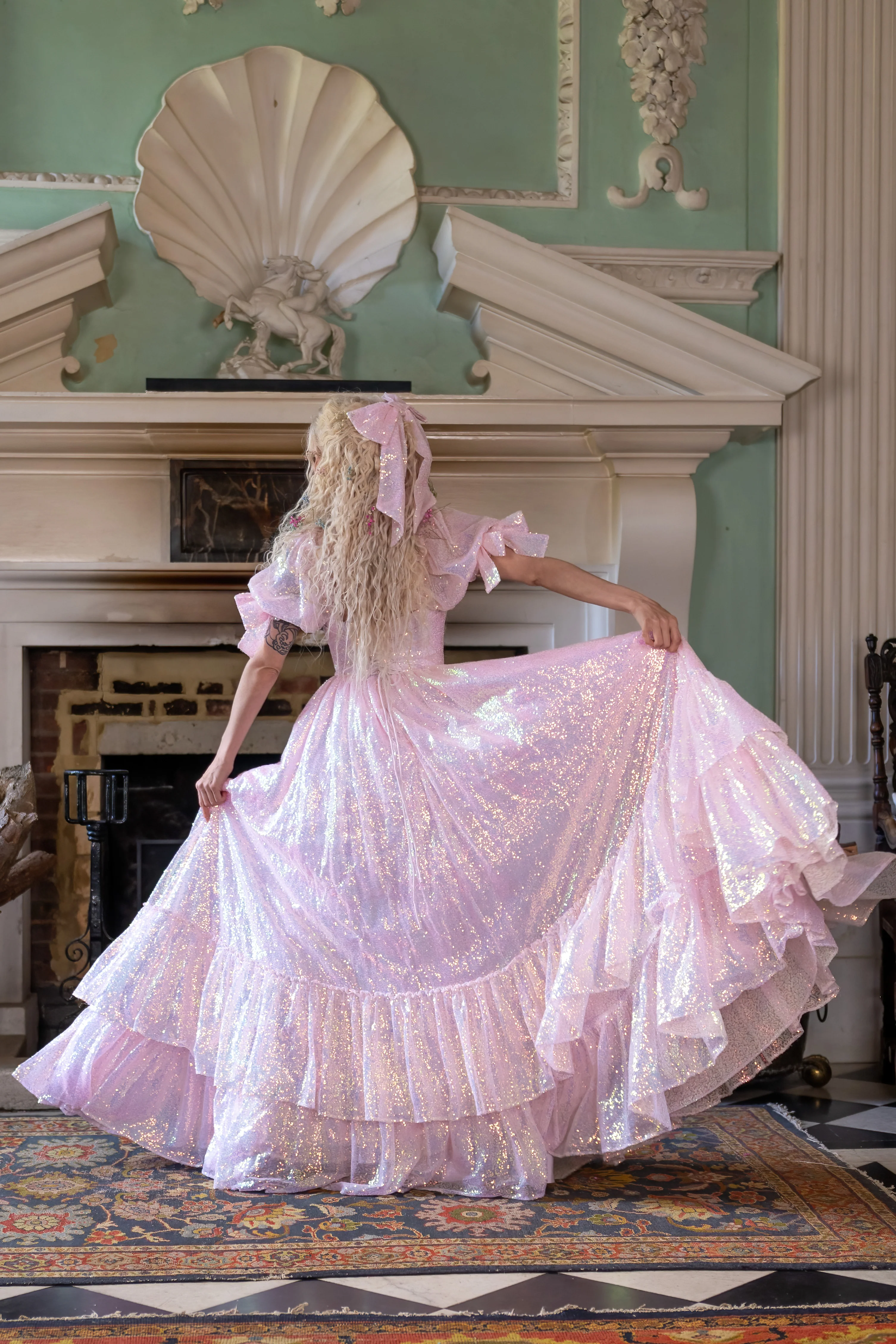 Aphrodite's Kiss Legacy Gown - Image 10