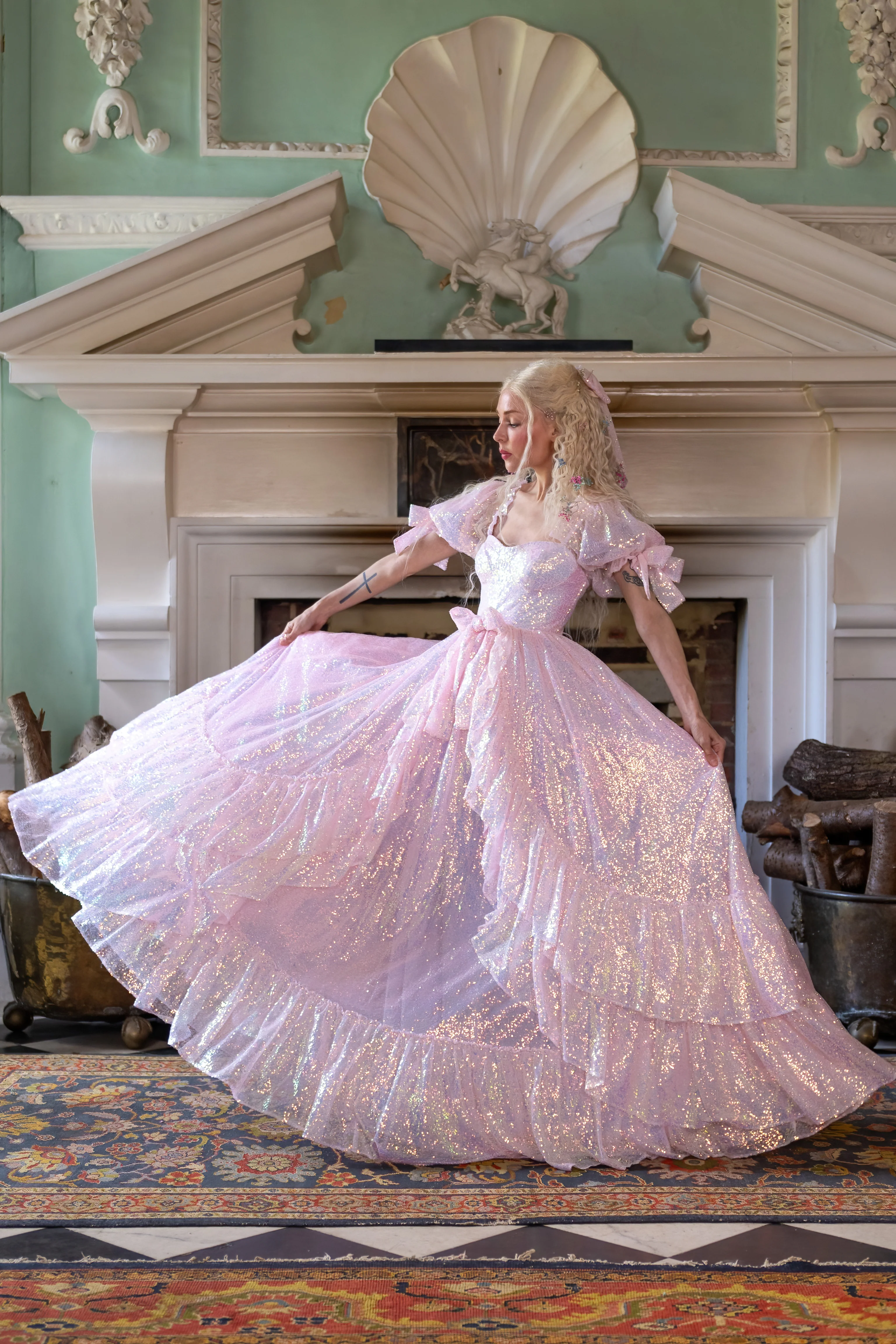 Aphrodite's Kiss Legacy Gown - Image 3