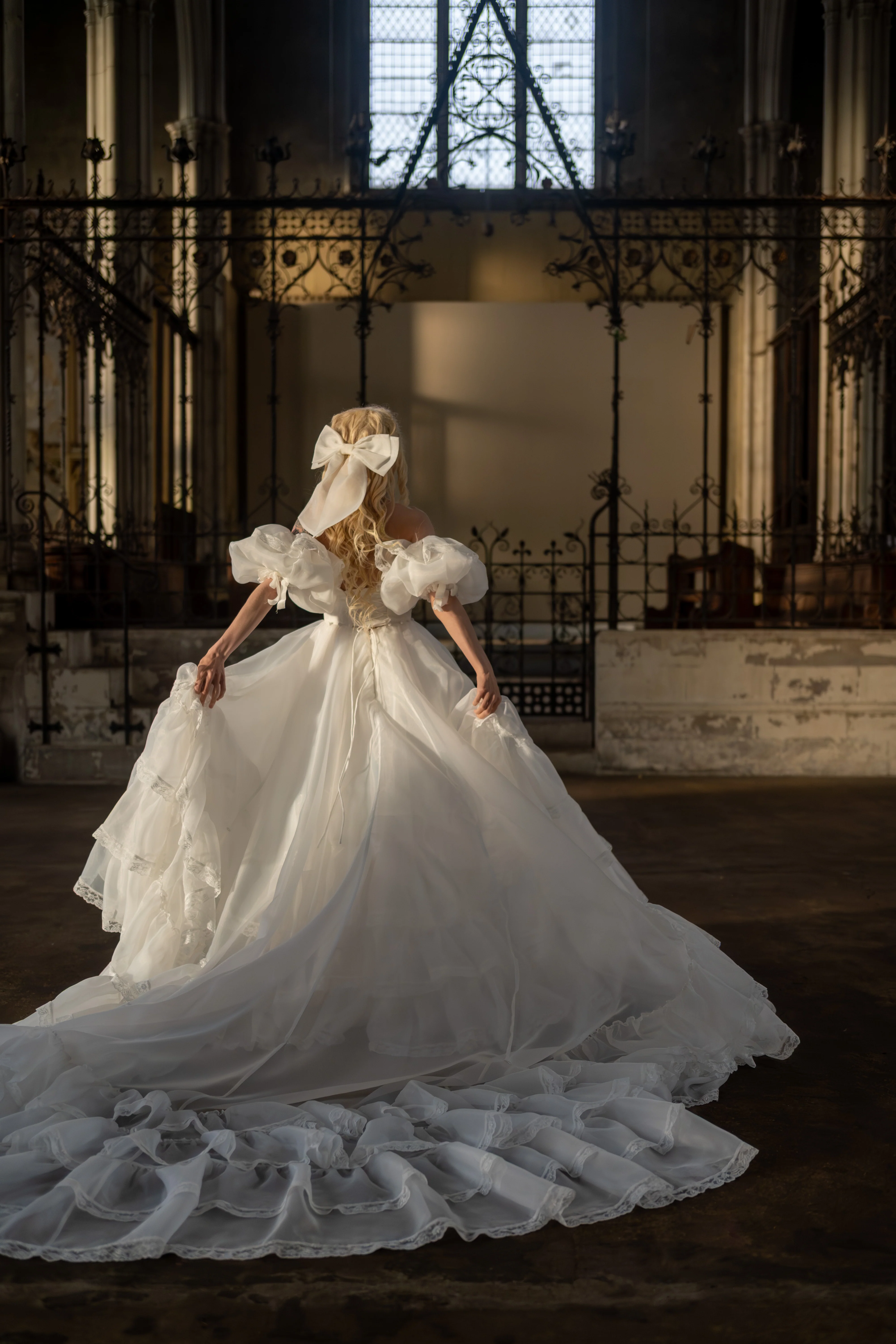 Créme Chantilly Ingénue Gown - Image 11