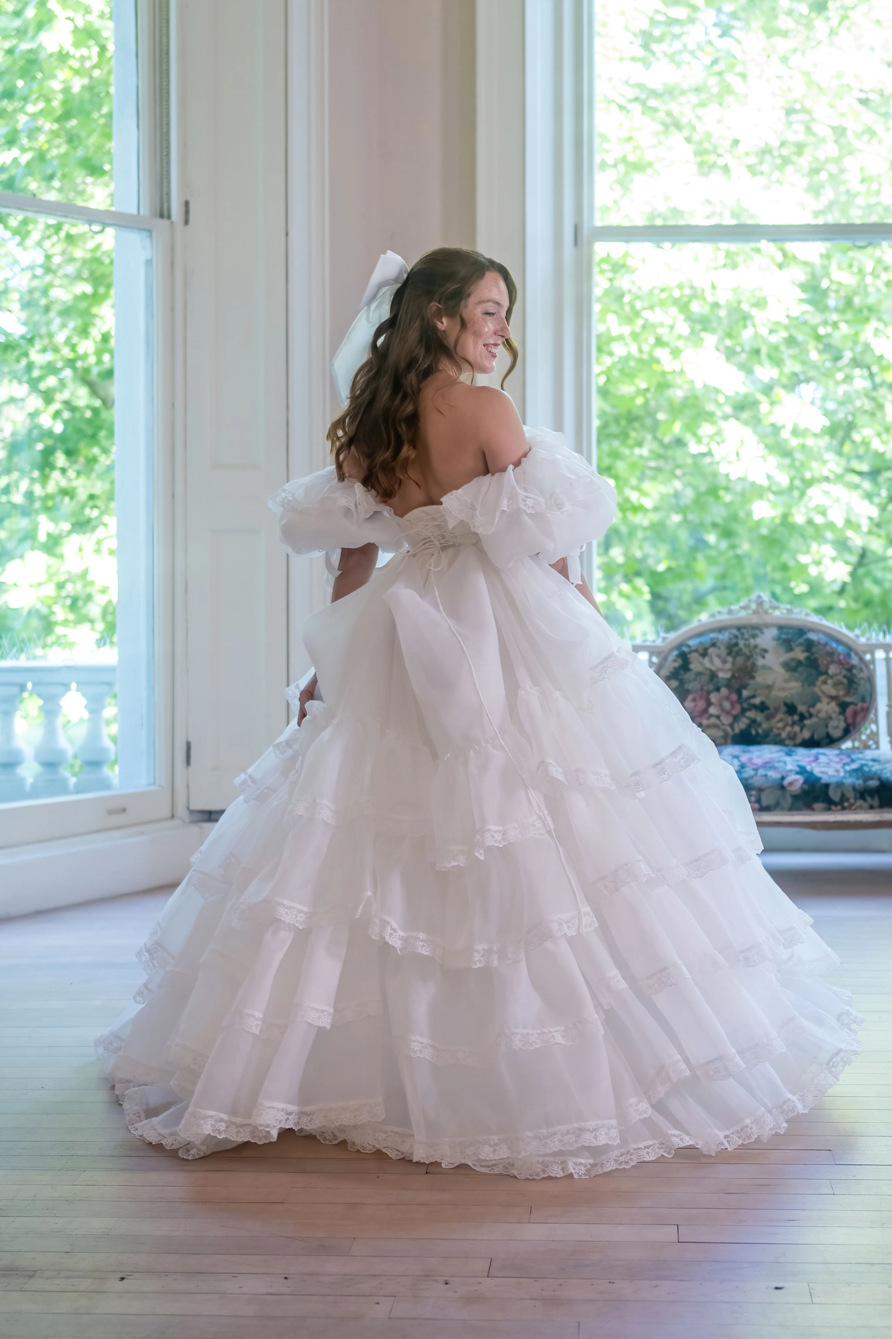 Créme Chantilly Ingénue Gown - Image 22