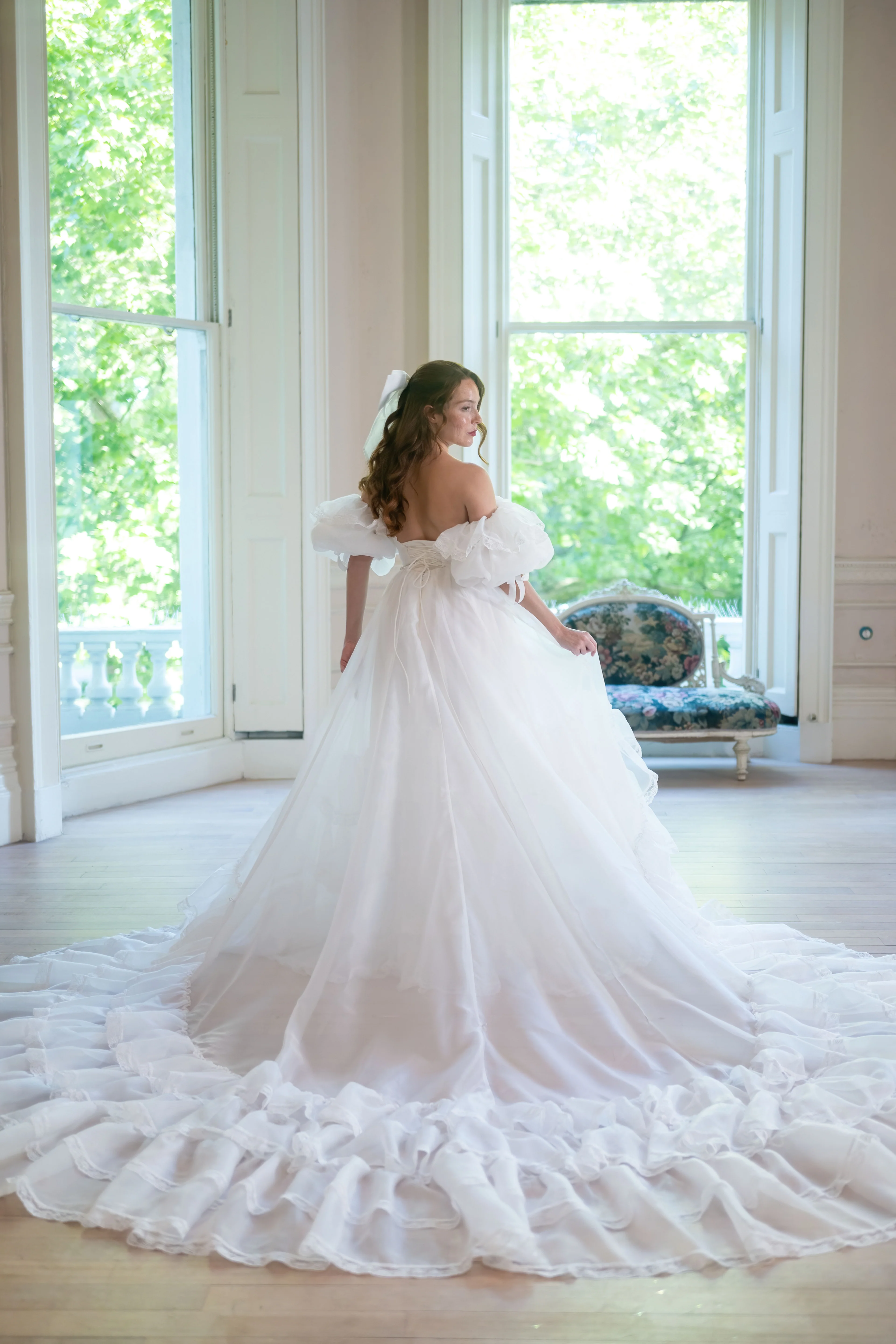 Créme Chantilly Ingénue Gown - Image 25