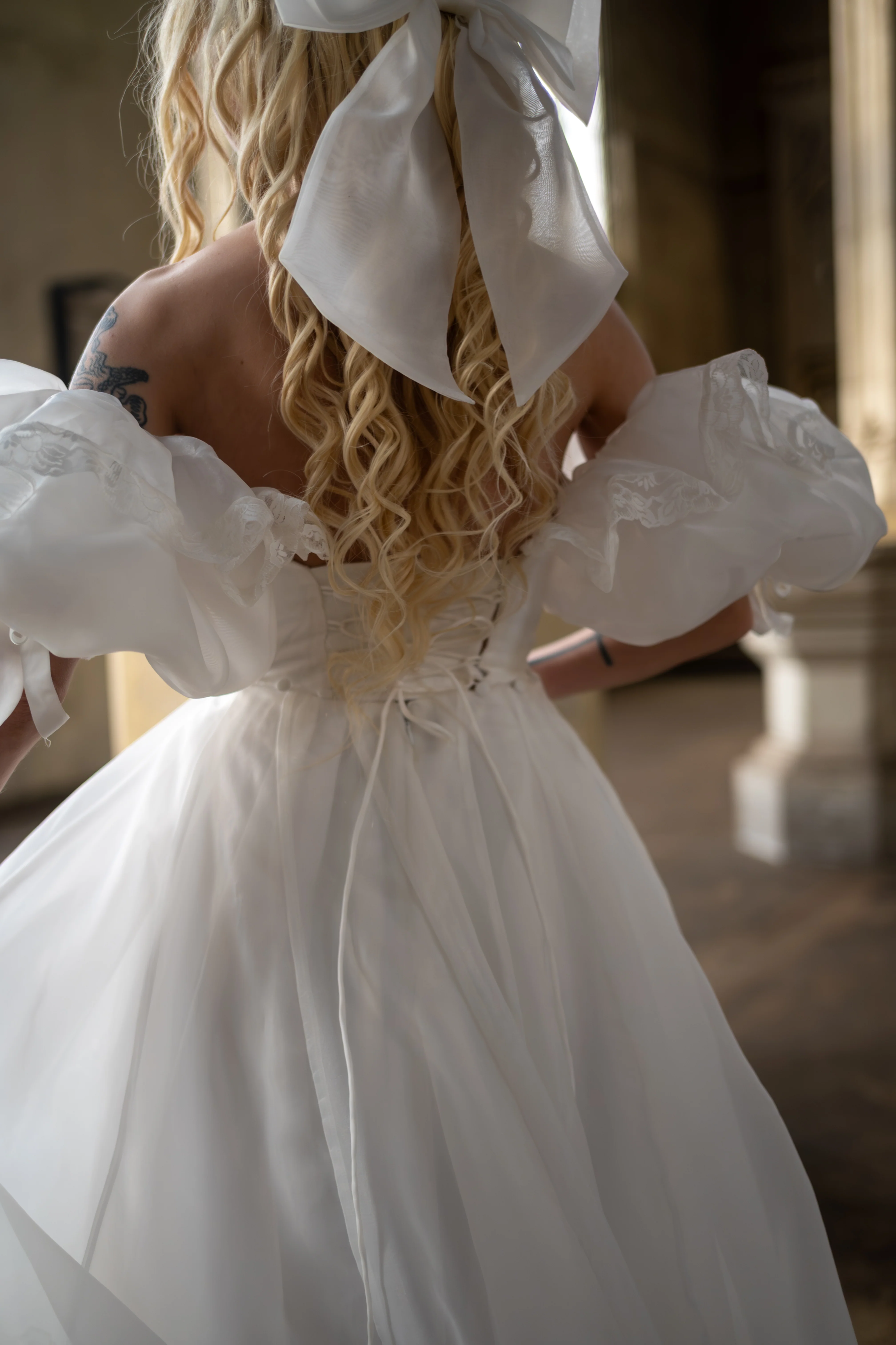 Créme Chantilly Ingénue Gown - Image 9