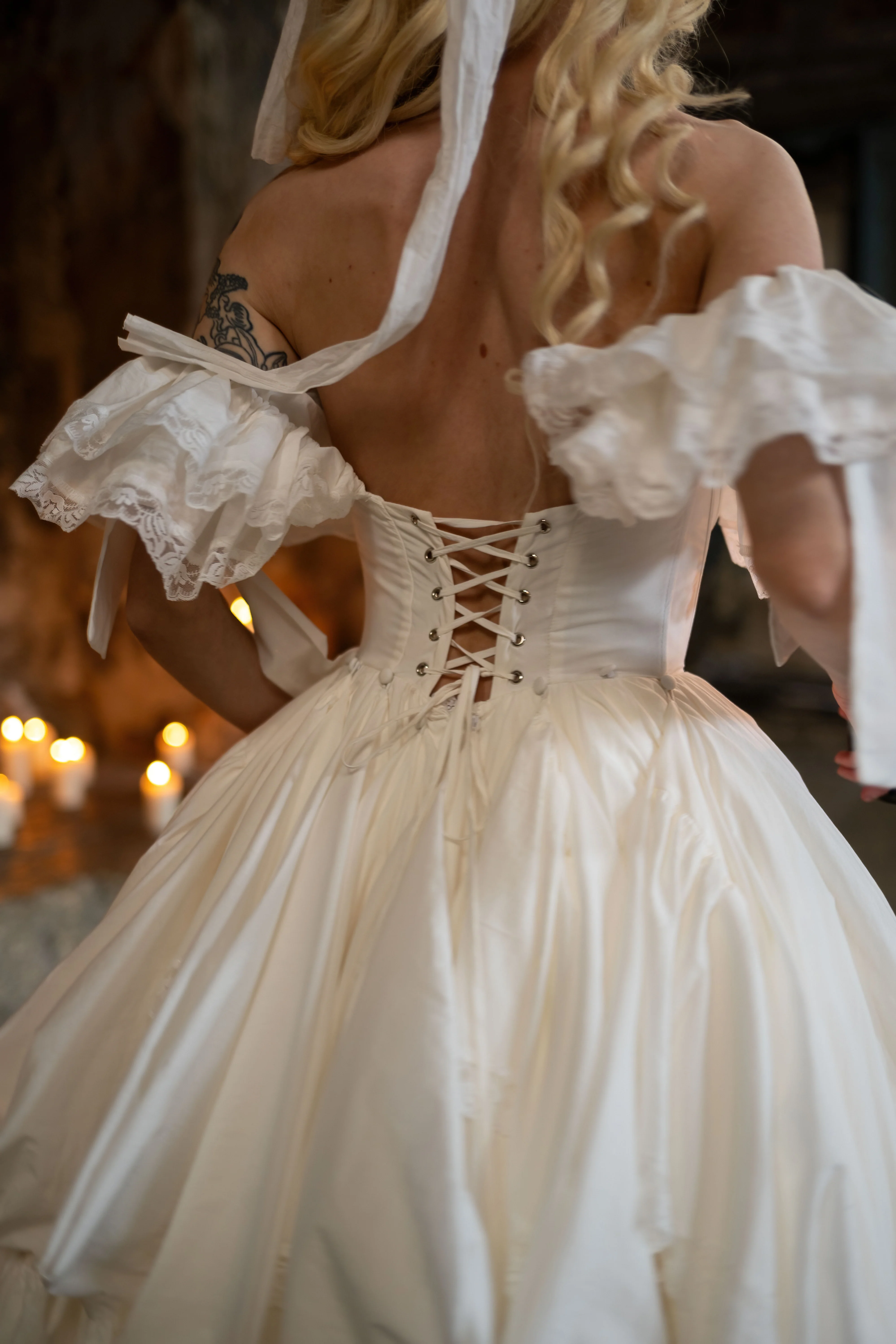 Miss Daae Bridal Gown - Image 23