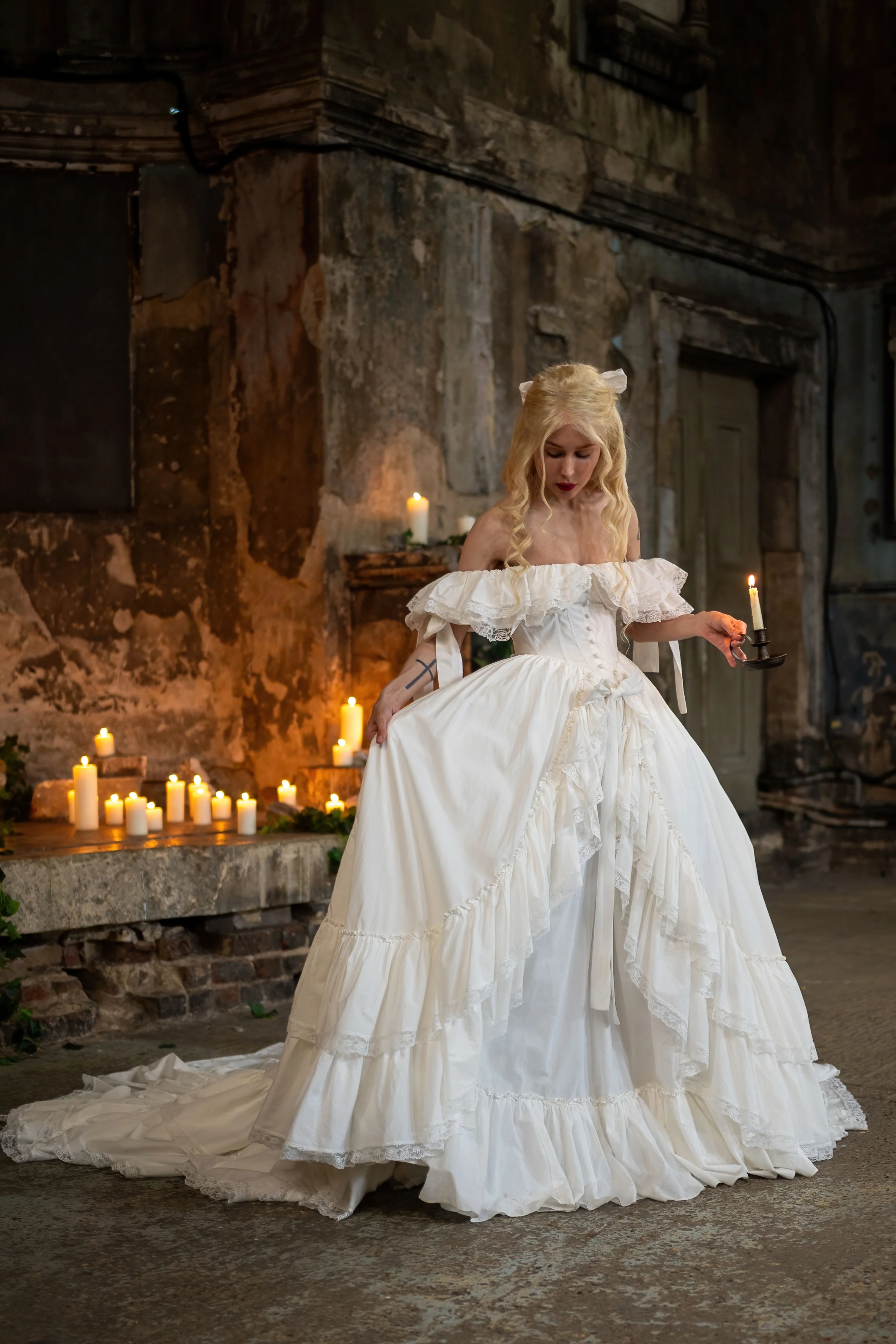 Miss Daae Bridal Gown - Image 27