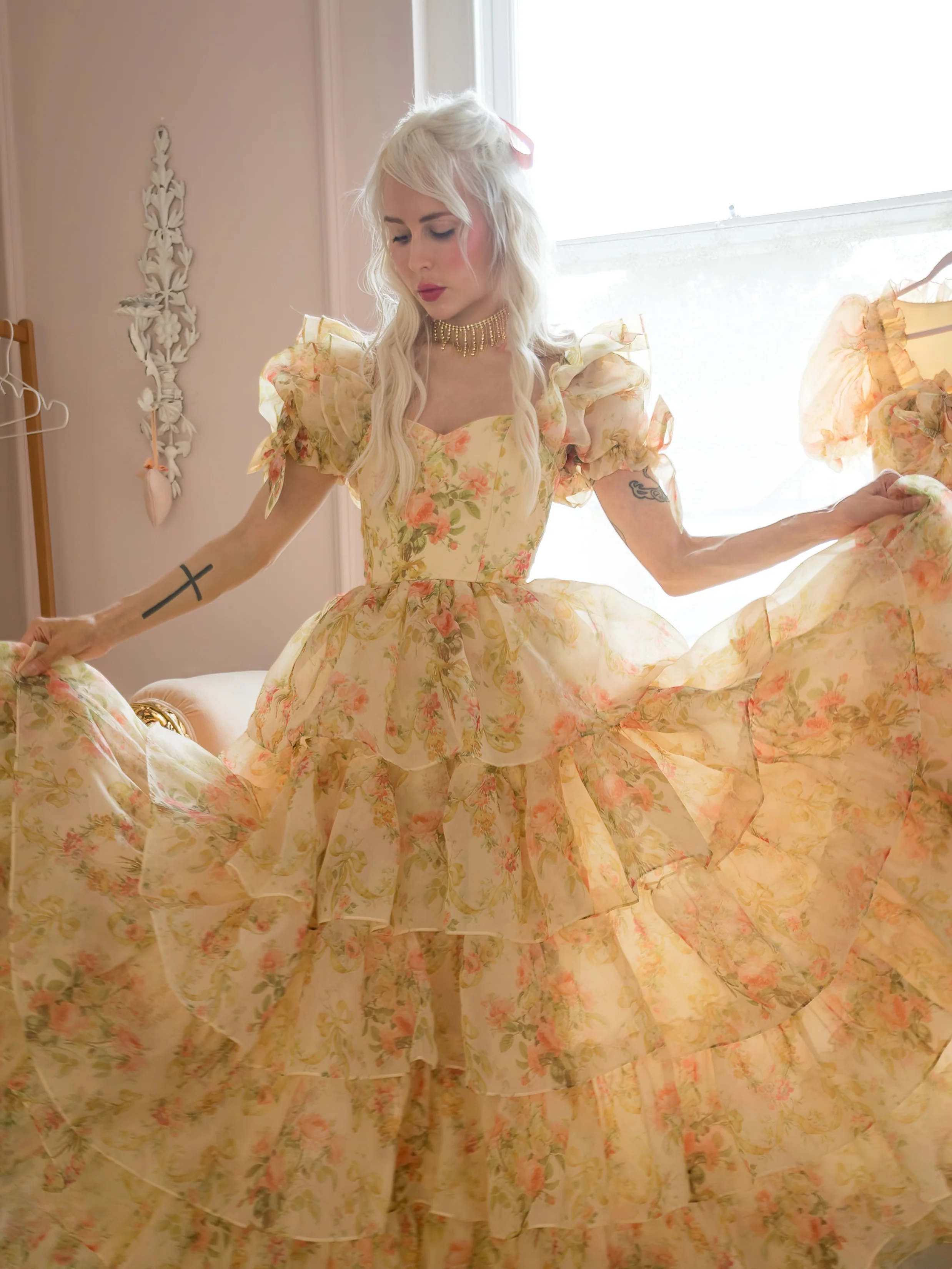 Queen Alexandra Debutante Gown - Image 9