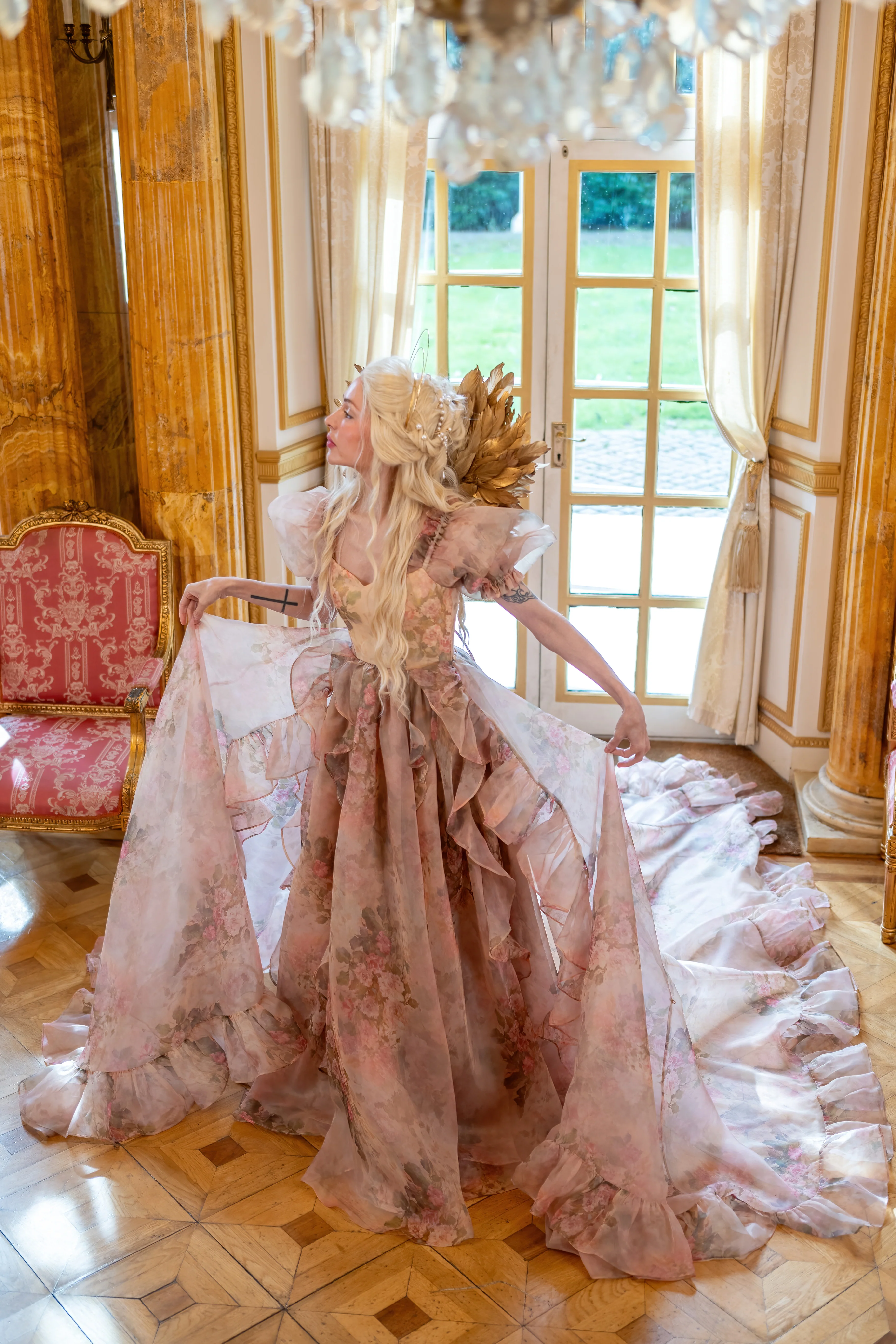 Valley of the Angels Chateau Gown - Image 15