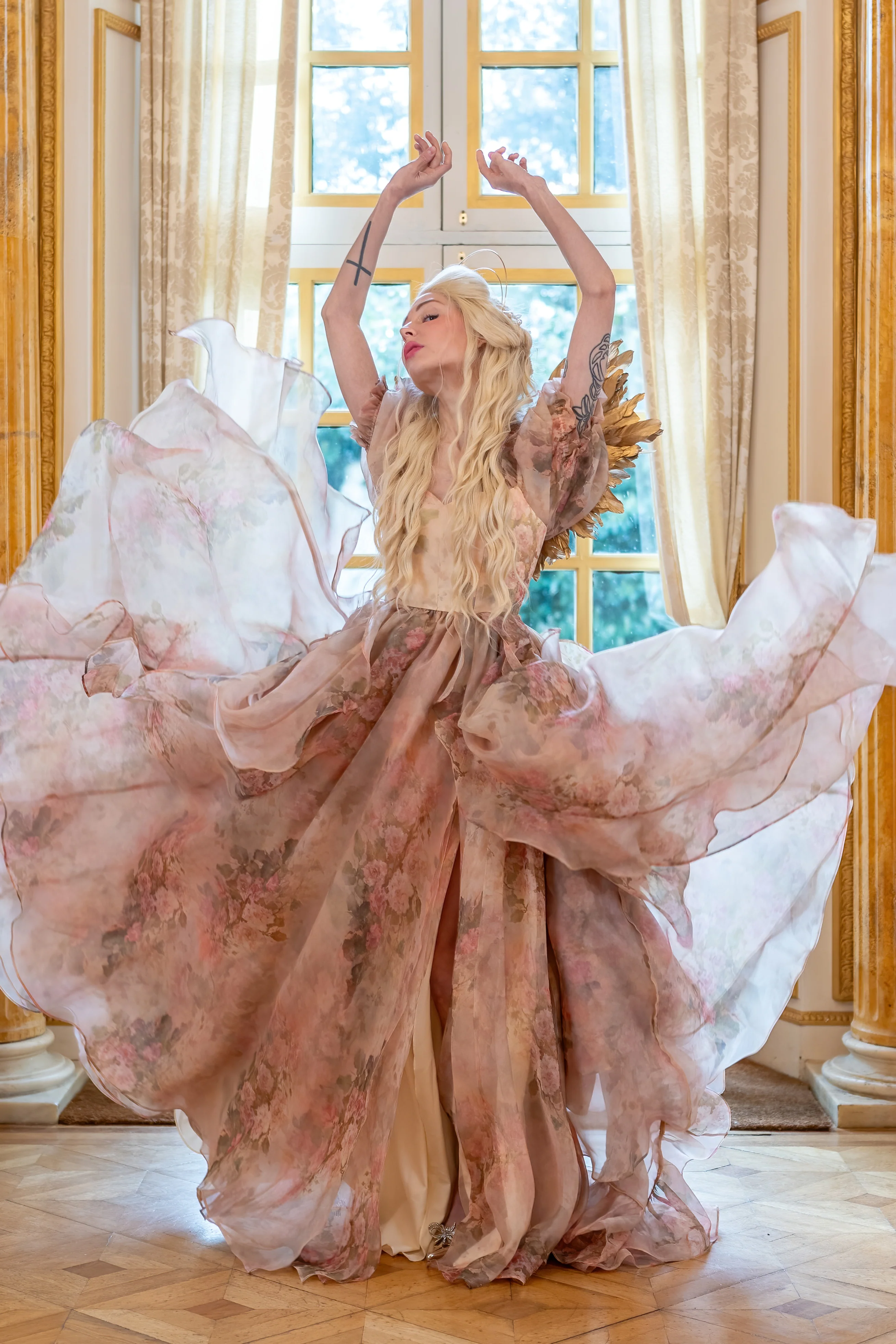 Valley of the Angels Chateau Gown - Image 17