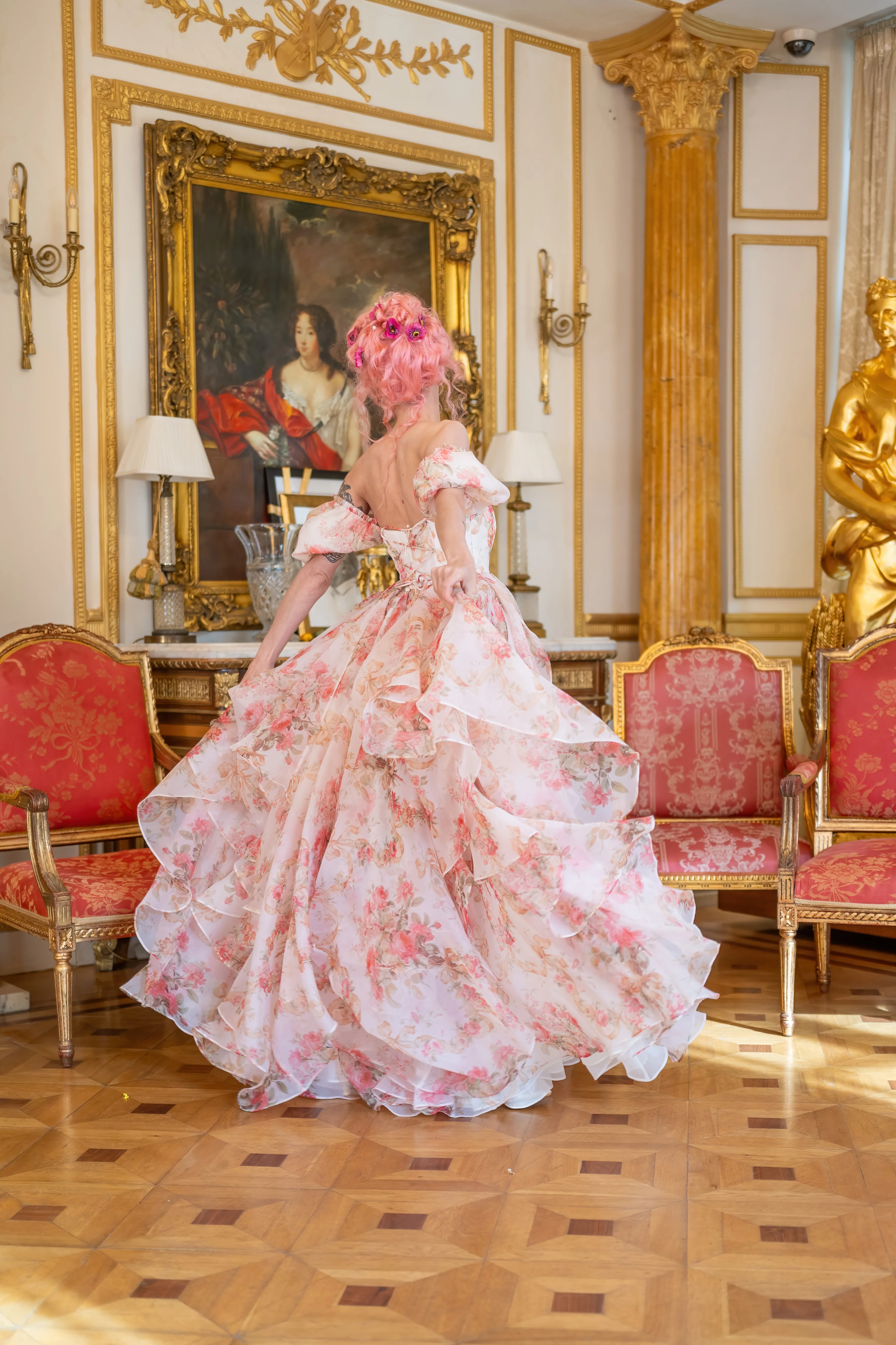 Venetian Rose Renaissance Gown - Image 19