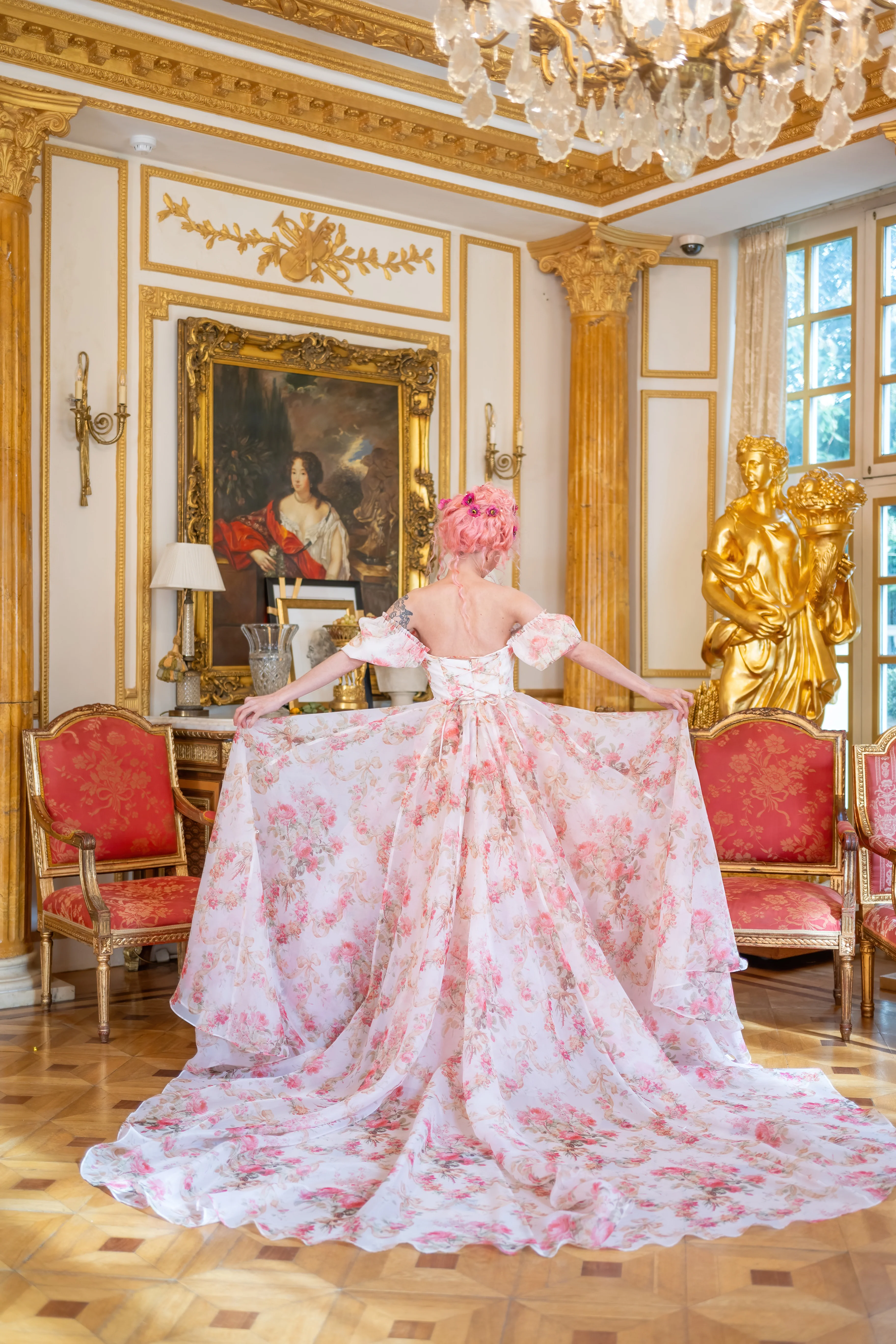 Venetian Rose Renaissance Gown - Image 25