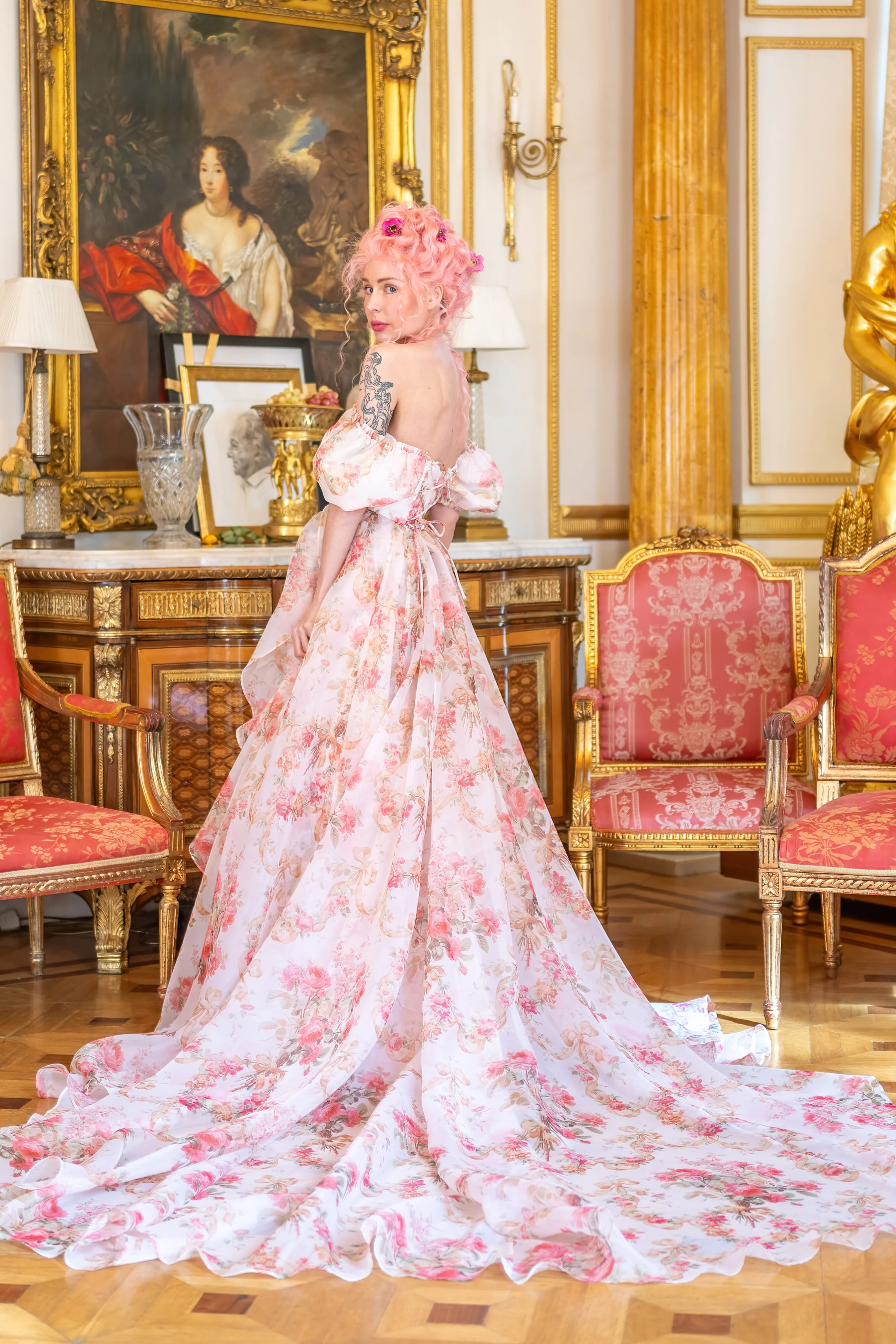 Venetian Rose Renaissance Gown - Image 26