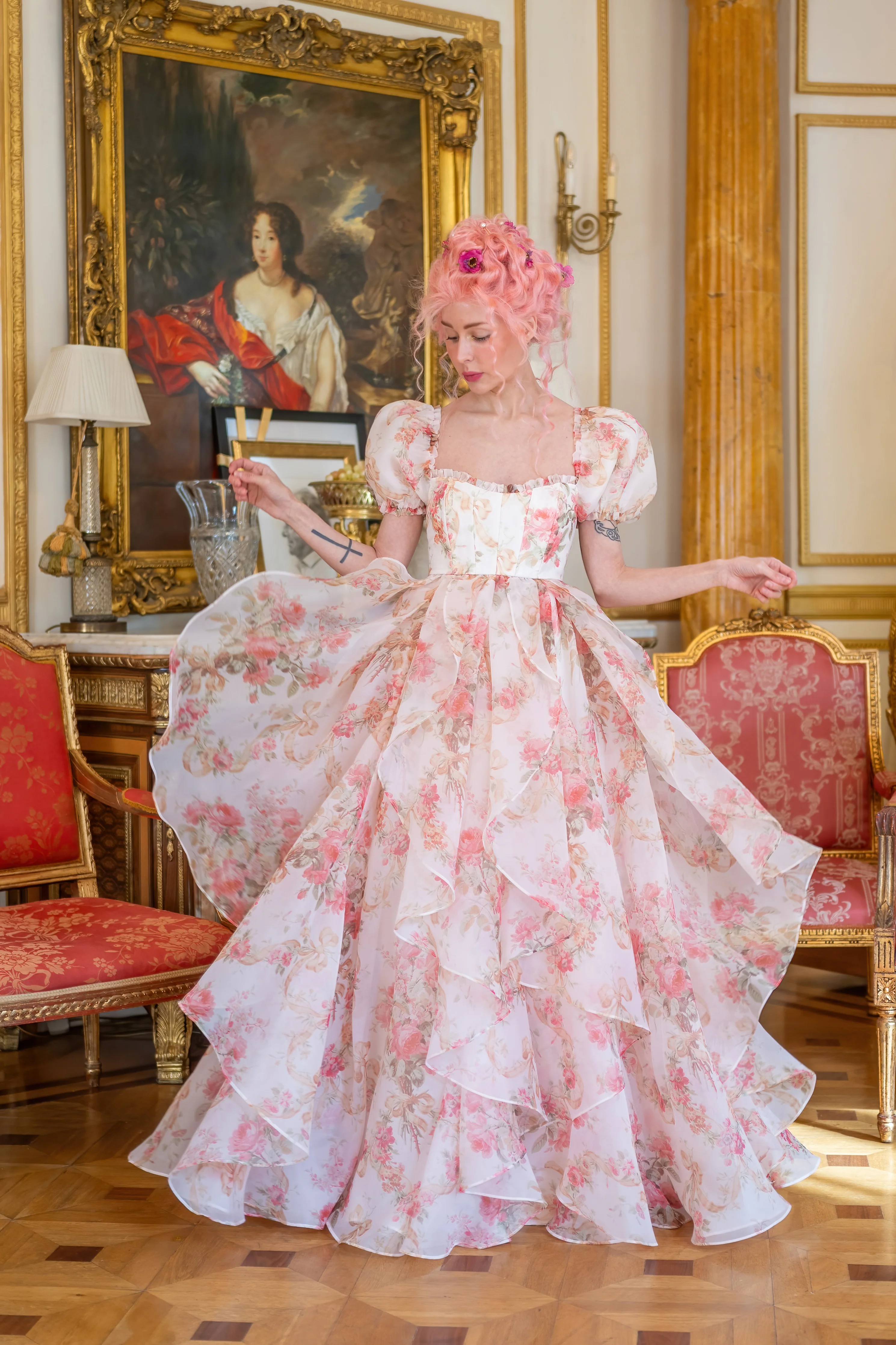 Venetian Rose Renaissance Gown - Image 4