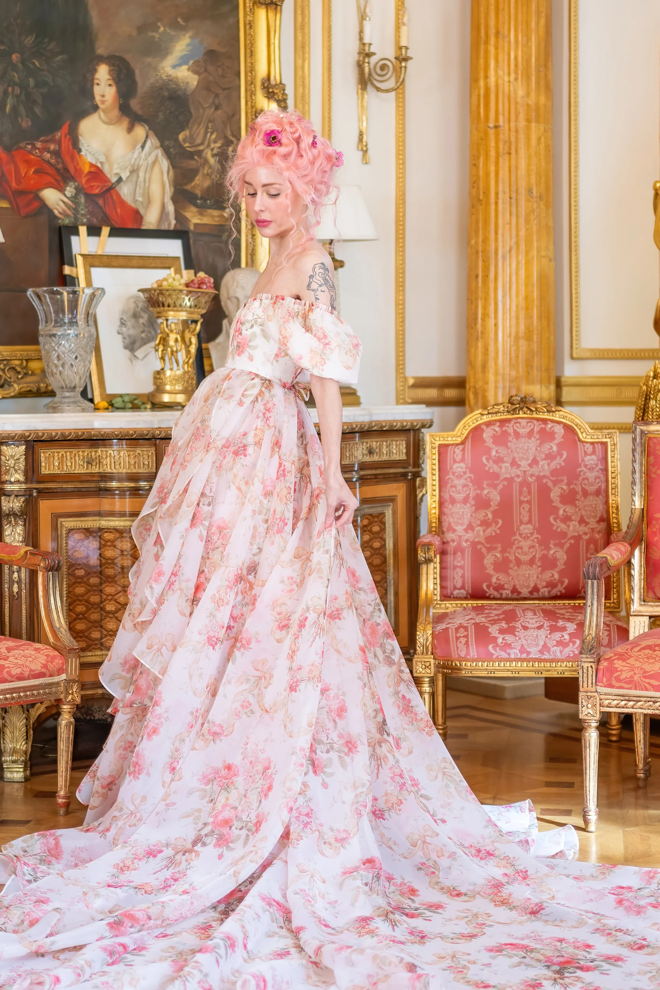 Venetian Rose Renaissance Gown - Image 6