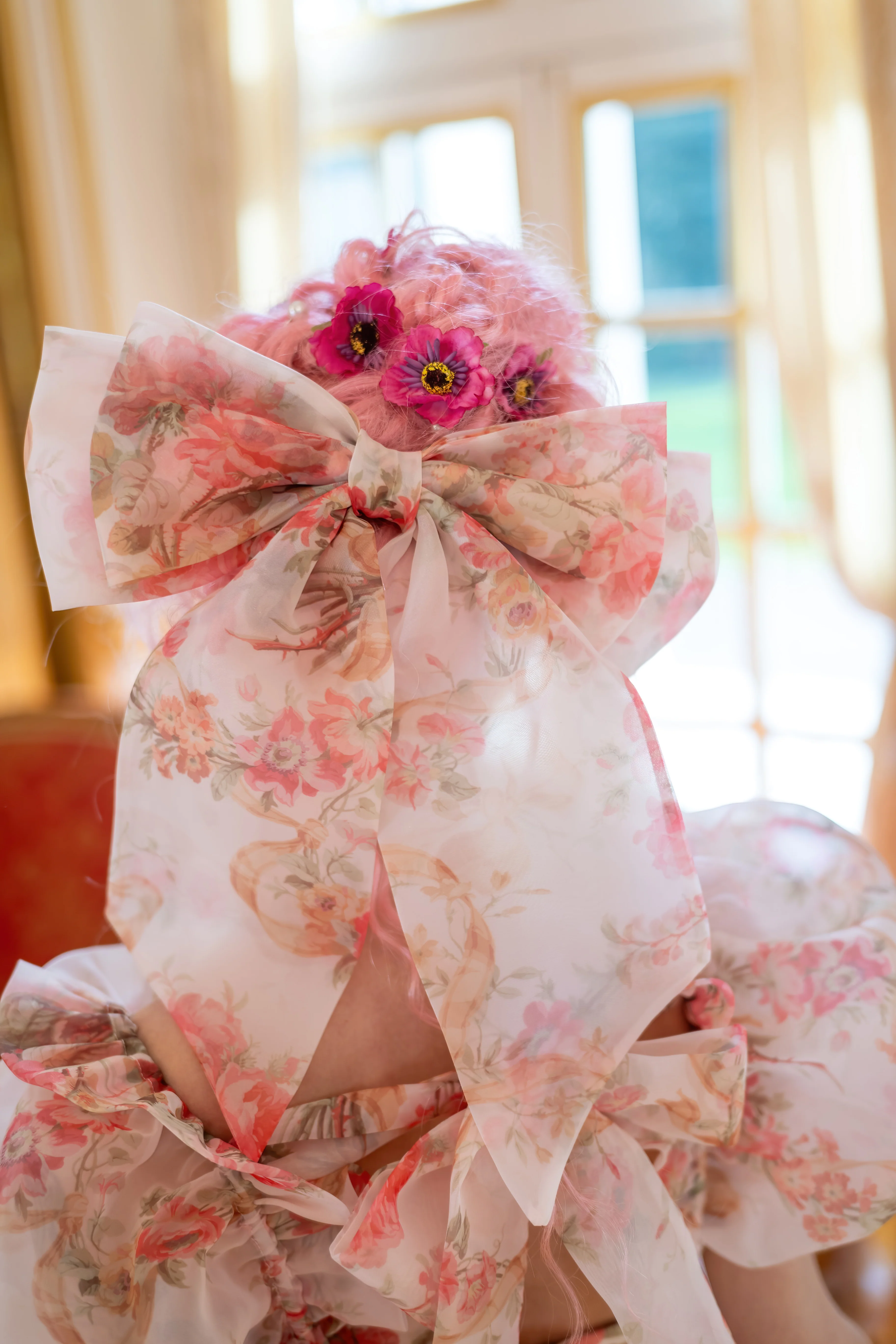 Venetian Rose Winged Bow - Image 10